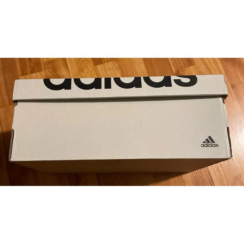 Adidas empty shoe‎ box